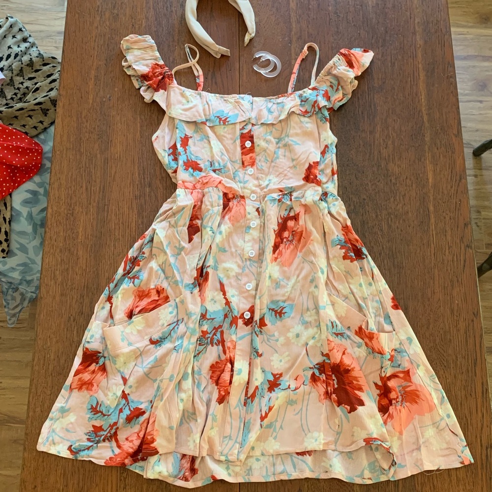 Never worn! Floral dress